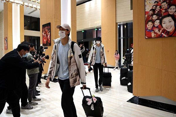 出席项目启动仪式的有中国网络视听协会副会长、中国网络视听协会短视频和直播工委会理事长魏党军 “网络视听高质量发展”论坛举办 展示优秀作品 2023-03-31 论坛上举办了广电总局2022年度优秀网络视听作品发布仪式、网络视听行业学习宣传贯彻党的二十大精神专刊发布暨《网络视听》杂志首发仪式、“我们的幸福生活”短视频征集展示活动优秀作品发布仪式暨“我们的新征 2024文化强国建设高峰论坛电影业高质量发展分论坛在深圳举办 2024-05-24 5月24日上午，2024文化强国建设高峰论坛电影业高质量发展分论坛在深圳举办。