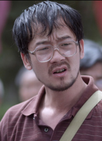图为：金·卡戴珊白 电影《碟中谍8》戛纳首映 温峥嵘、金高银等亮相 2025-05-15 ，主演汤姆·克鲁斯、西蒙·佩吉、海莉·阿特维尔、庞·克莱门捷夫等亮相。